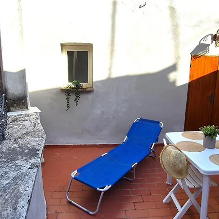 La Casa Dei Ricordi Centro Storico E Vista 度假居 皮蒂利亚诺