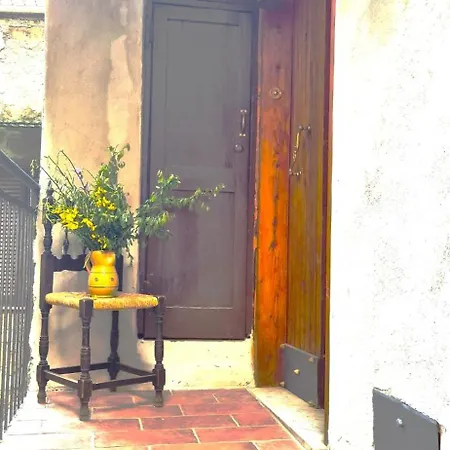 度假居 La Casa Dei Ricordi Centro Storico E Vista 皮蒂利亚诺